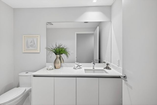 1116 N Ocean Blvd 602, Pompano Beach, FL 33062