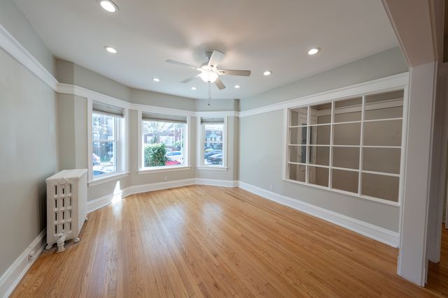 1460 W Foster Avenue 1, Chicago, IL 60640