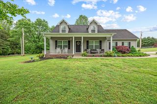1531 Lake Villa Cir, Cookeville, TN 38506