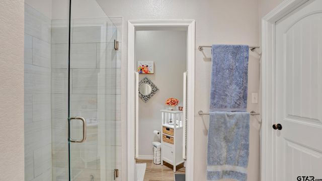 336 Kingdom Blvd, Lindale, TX 75771