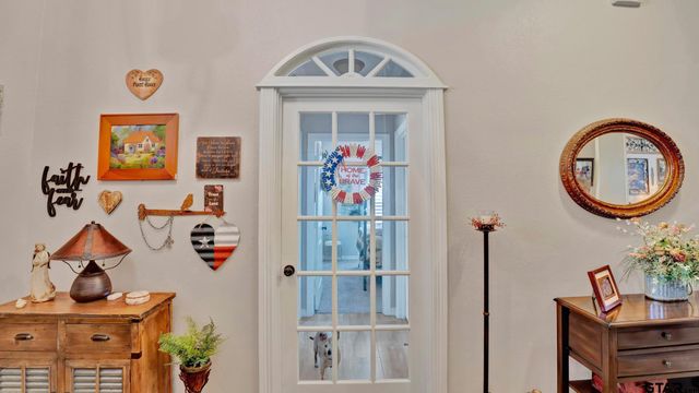 336 Kingdom Blvd, Lindale, TX 75771