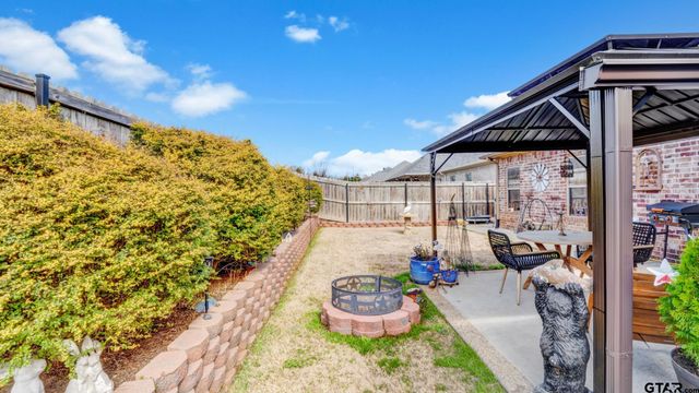 336 Kingdom Blvd, Lindale, TX 75771