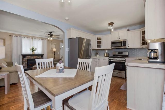 215 E Mary Street, Lansing, KS 66043