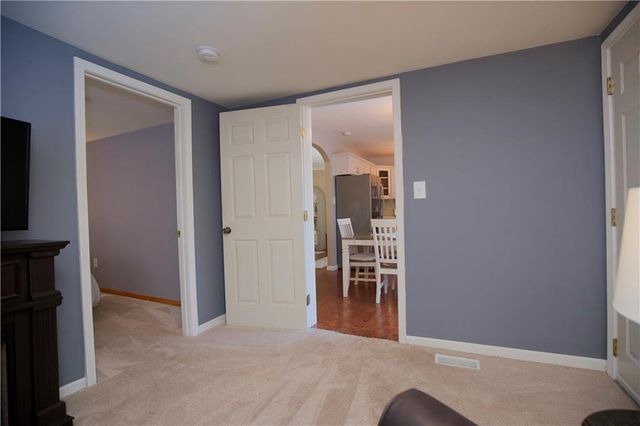 215 E Mary Street, Lansing, KS 66043