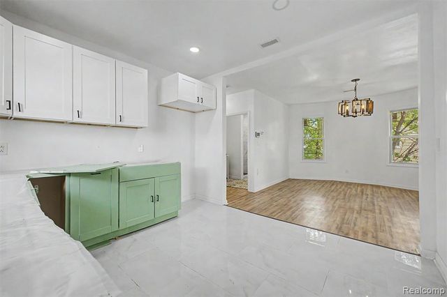 1728 Pingree Street, Detroit, MI 48206