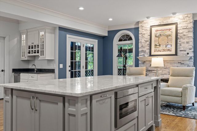 620 Forest Avenue, Chattanooga, TN 37405