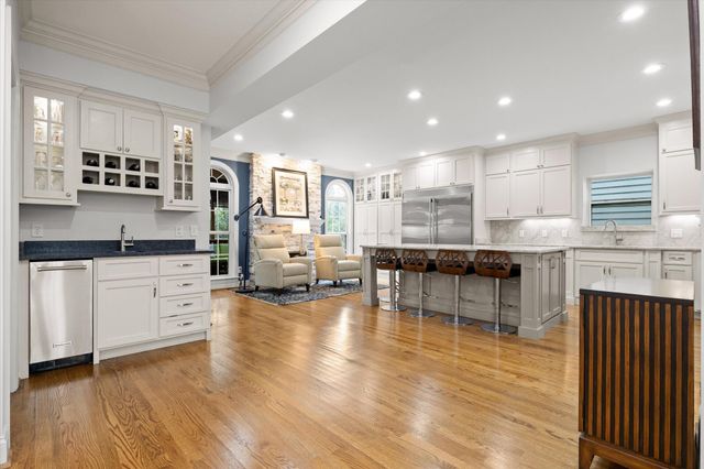 620 Forest Avenue, Chattanooga, TN 37405