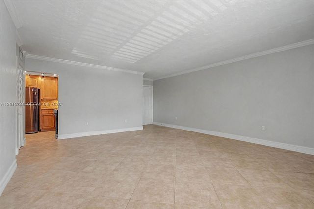 8609 SW 68th Ct 22, Pinecrest, FL 33156