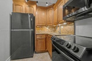 8609 SW 68th Ct 22, Pinecrest, FL 33156