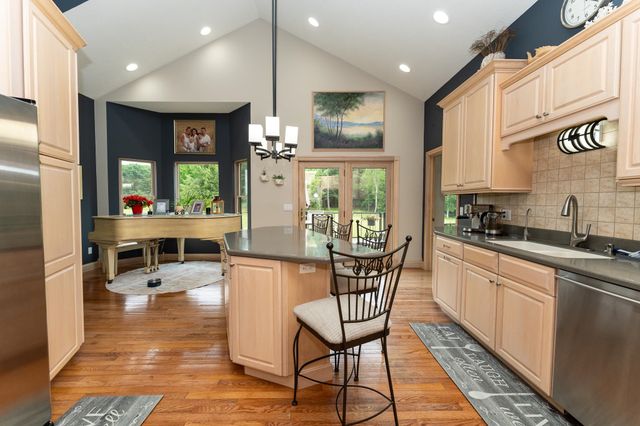 7667 W Pickard Road, Broomfield Twp, MI 48858