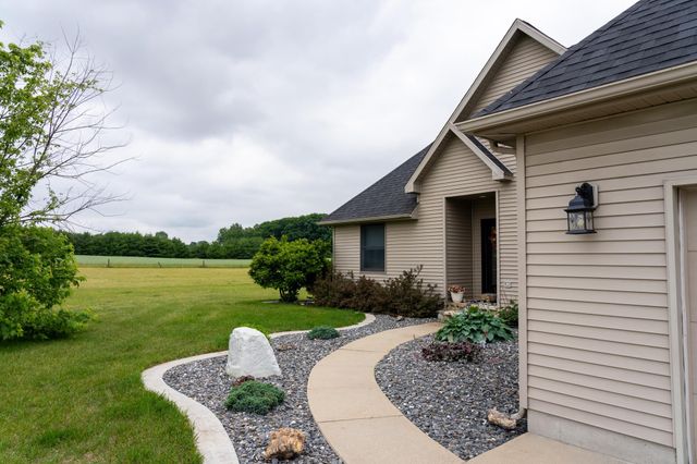 7667 W Pickard Road, Broomfield Twp, MI 48858