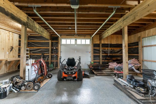 7667 W Pickard Road, Broomfield Twp, MI 48858