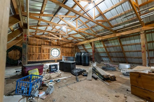 7667 W Pickard Road, Broomfield Twp, MI 48858