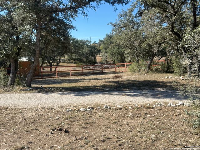 PR 1523, Bandera, TX 78003