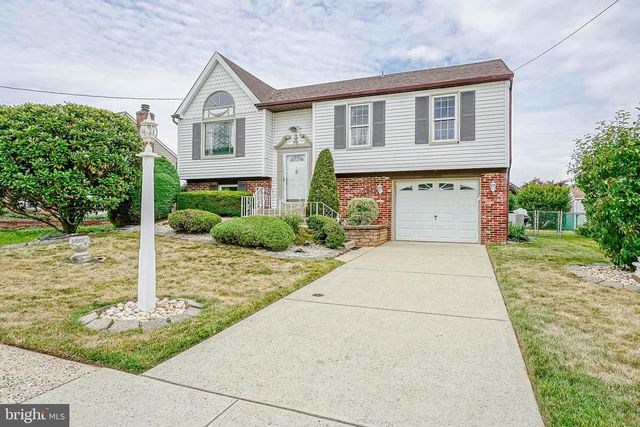 7841 WYNDAM RD, Pennsauken, NJ 08109