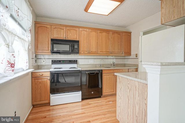 7841 WYNDAM RD, Pennsauken, NJ 08109