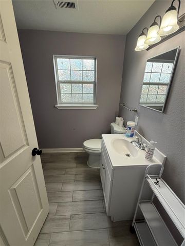 10338 Aldine Westfield Road, Houston, TX 77093