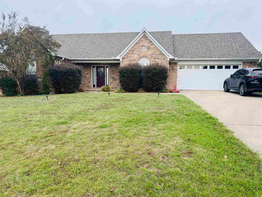 44 Willow Drive, Cabot, AR 72023