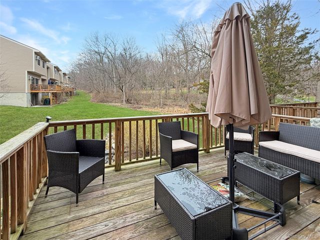 5007 Chelsea Cove N, Hopewell Junction, NY 12533