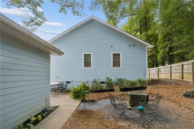 2533 Romain Way, Atlanta, GA 30344