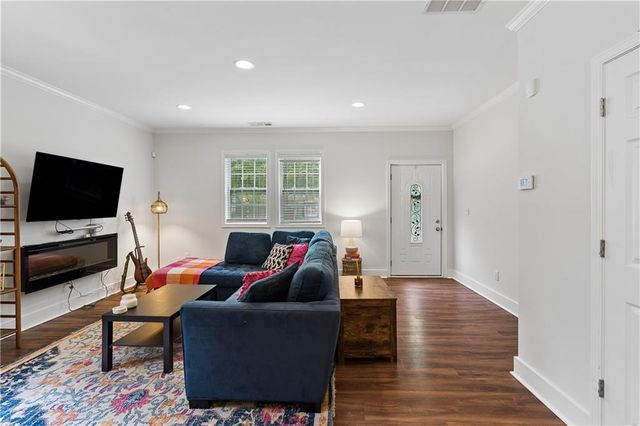 2533 Romain Way, Atlanta, GA 30344
