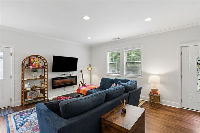 2533 Romain Way, Atlanta, GA 30344