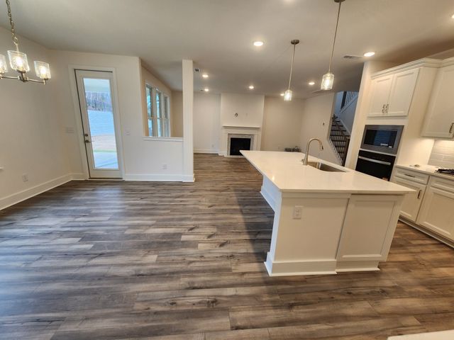 203 Ash Dale Drive, Mount Juliet, TN 37122