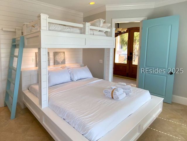 1 Collier Beach Rd, Hilton Head Island, SC 29928