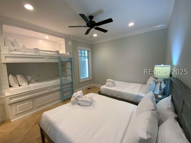 1 Collier Beach Rd, Hilton Head Island, SC 29928