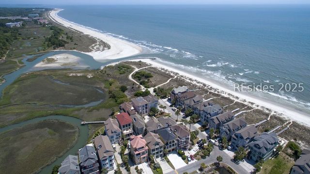 1 Collier Beach Rd, Hilton Head Island, SC 29928