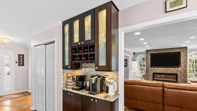 30 Raven Road, Colts Neck, NJ 07722