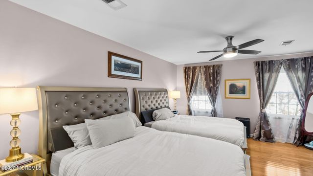 30 Raven Road, Colts Neck, NJ 07722