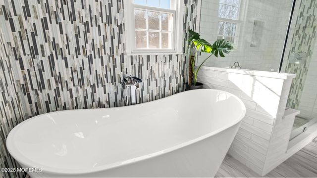 30 Raven Road, Colts Neck, NJ 07722