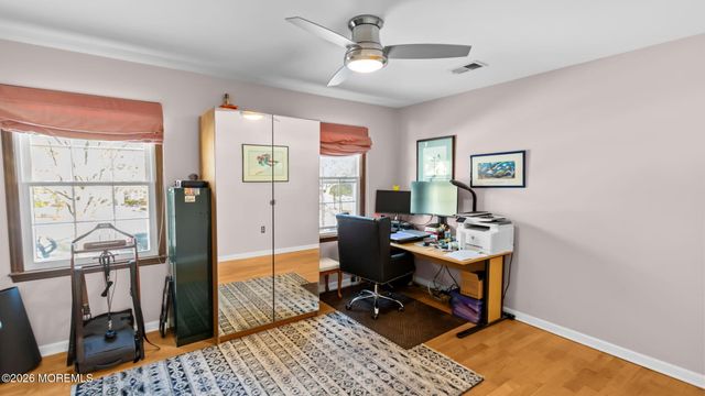 30 Raven Road, Colts Neck, NJ 07722