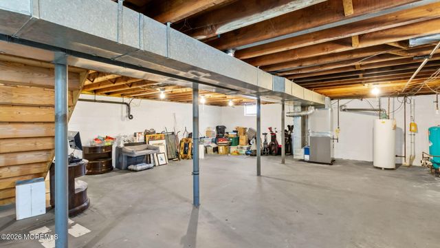 30 Raven Road, Colts Neck, NJ 07722