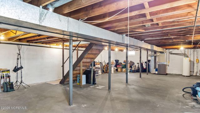 30 Raven Road, Colts Neck, NJ 07722