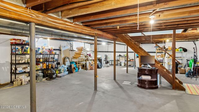 30 Raven Road, Colts Neck, NJ 07722