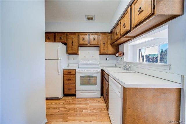 106 Richard Court, Pomona, NY 10970