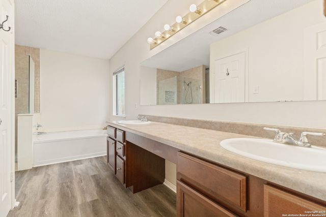 9715 Silver Moon, San Antonio, TX 78254