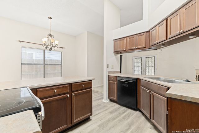 9715 Silver Moon, San Antonio, TX 78254