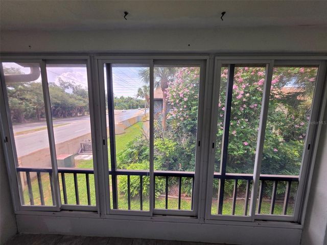 7219 CLOISTER DRIVE 202, Sarasota, FL 34231