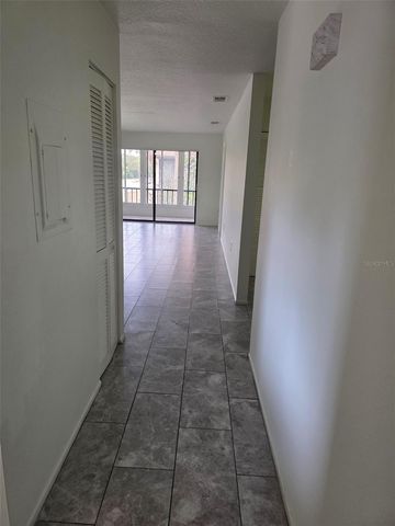 7219 CLOISTER DRIVE 202, Sarasota, FL 34231