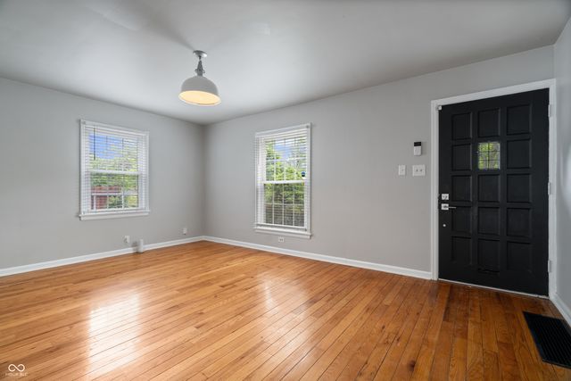 5016 Carvel Avenue, Indianapolis, IN 46205