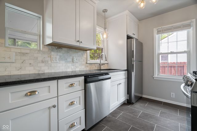 5016 Carvel Avenue, Indianapolis, IN 46205