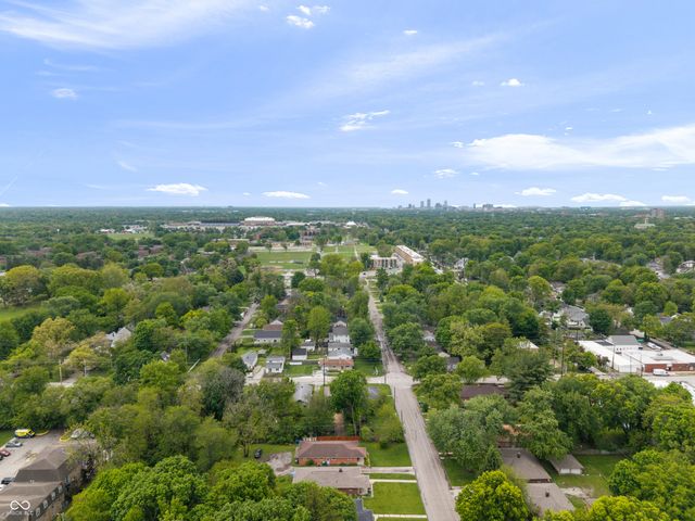 5016 Carvel Avenue, Indianapolis, IN 46205