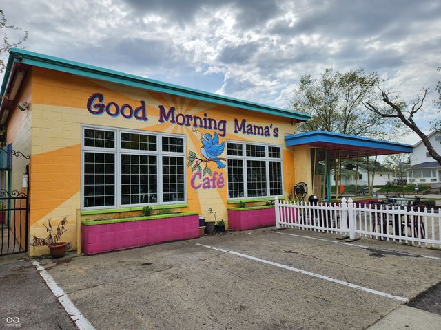 5016 Carvel Avenue, Indianapolis, IN 46205