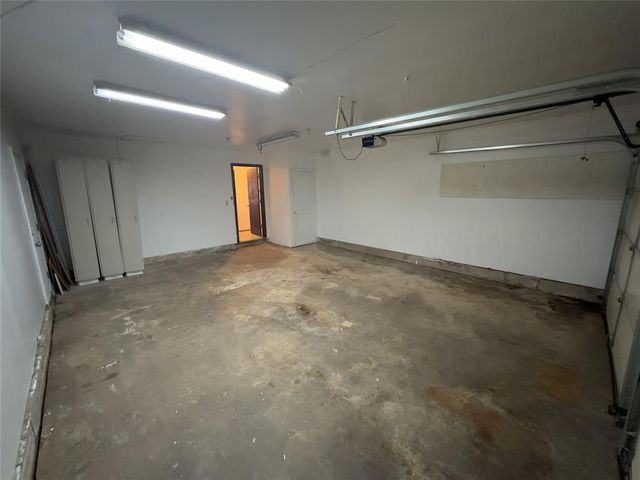 2116 Fox Avenue, Moore, OK 73160