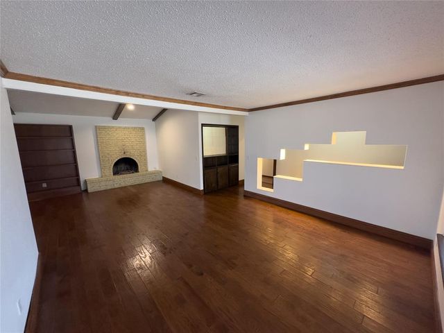 2116 Fox Avenue, Moore, OK 73160