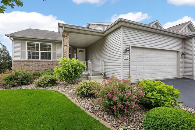 6341 Quail Ridge Drive SW, Cedar Rapids, IA 52404
