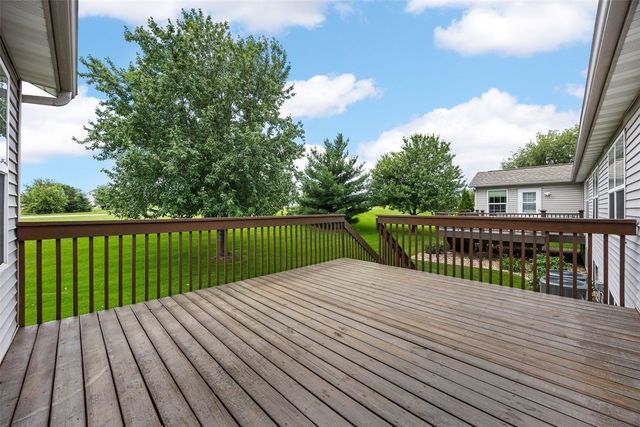 6341 Quail Ridge Drive SW, Cedar Rapids, IA 52404